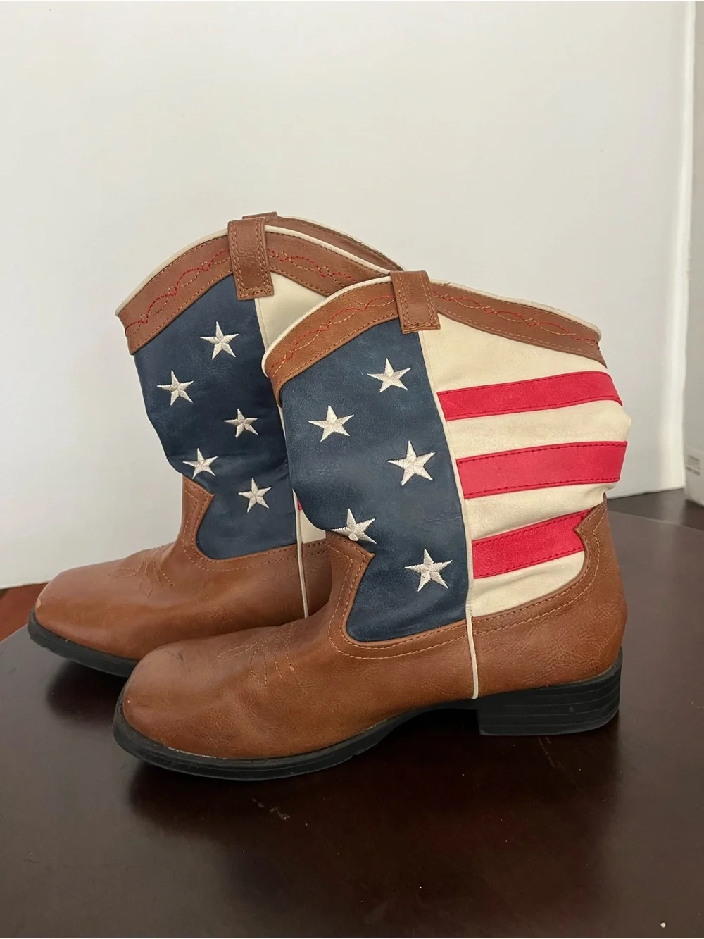 Boys sz 4 Patriotic Flag Cowboy Boots - Red, White & Blue